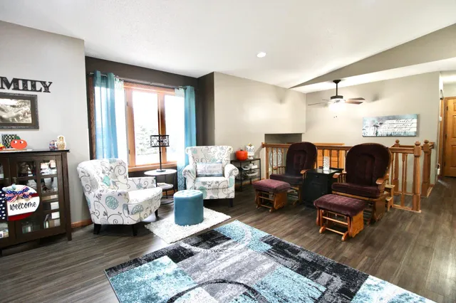 $470,000 | 1250 76th Avenue South, Fargo, ND 58104