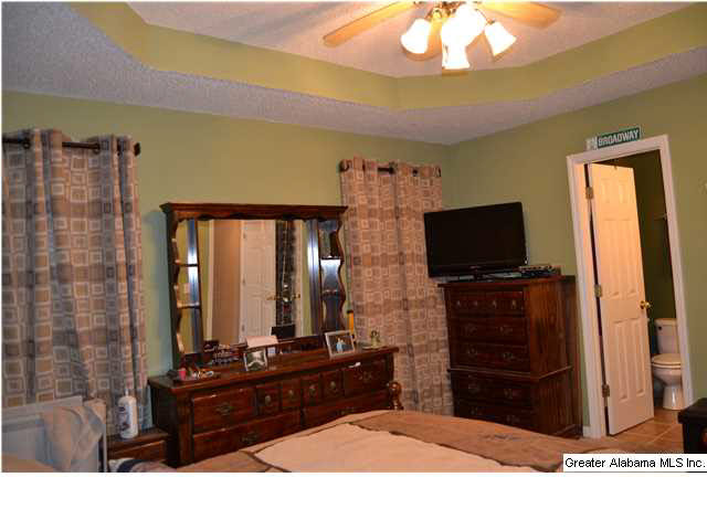 125 Cambridge Pointe Circle Alabaster, AL 35007 - Photo 13 of 16