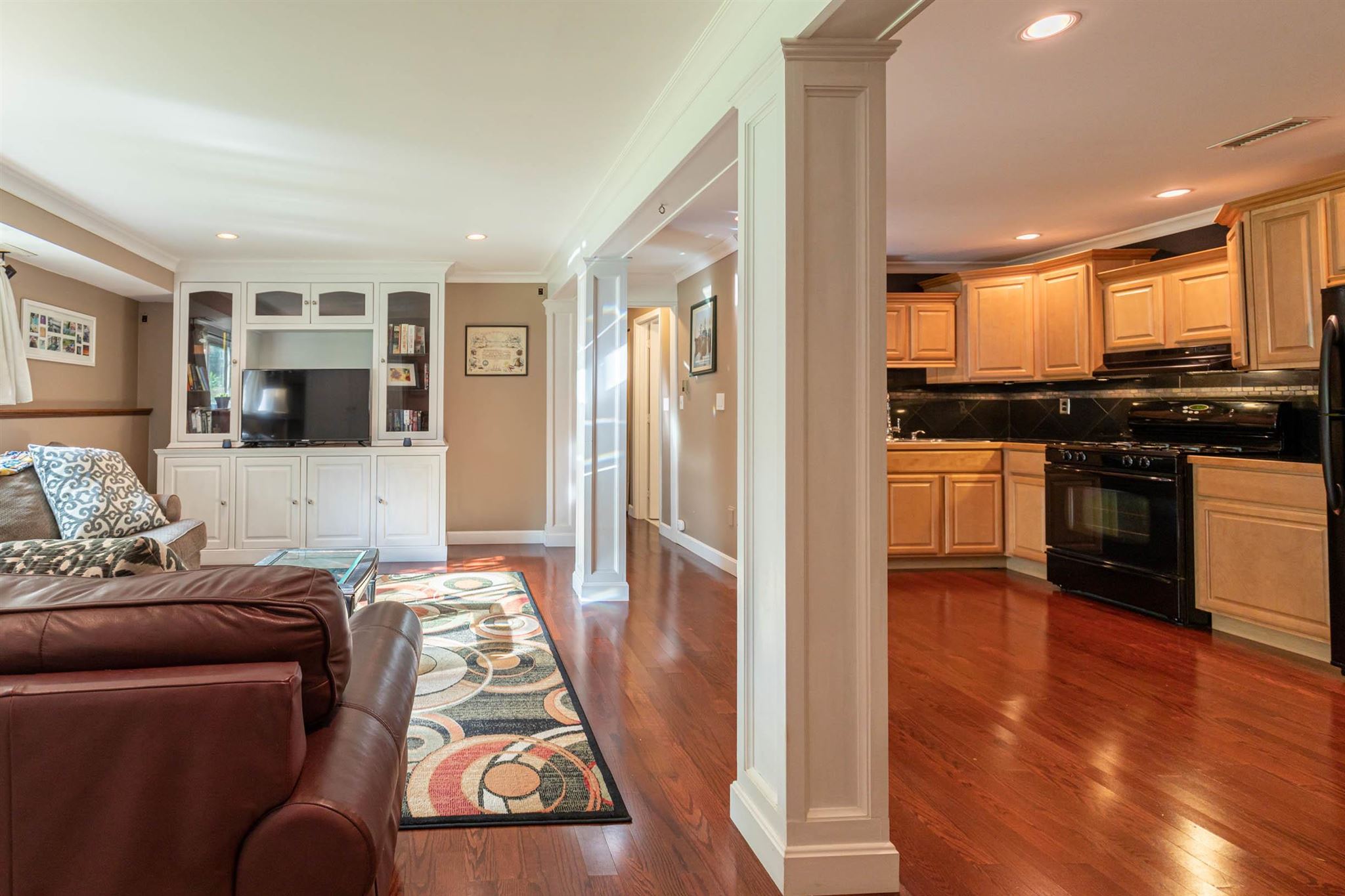 4 Brookside Drive, Unit 4 Exeter, NH 03833 - Photo 4 of 35 Gallery Image 4