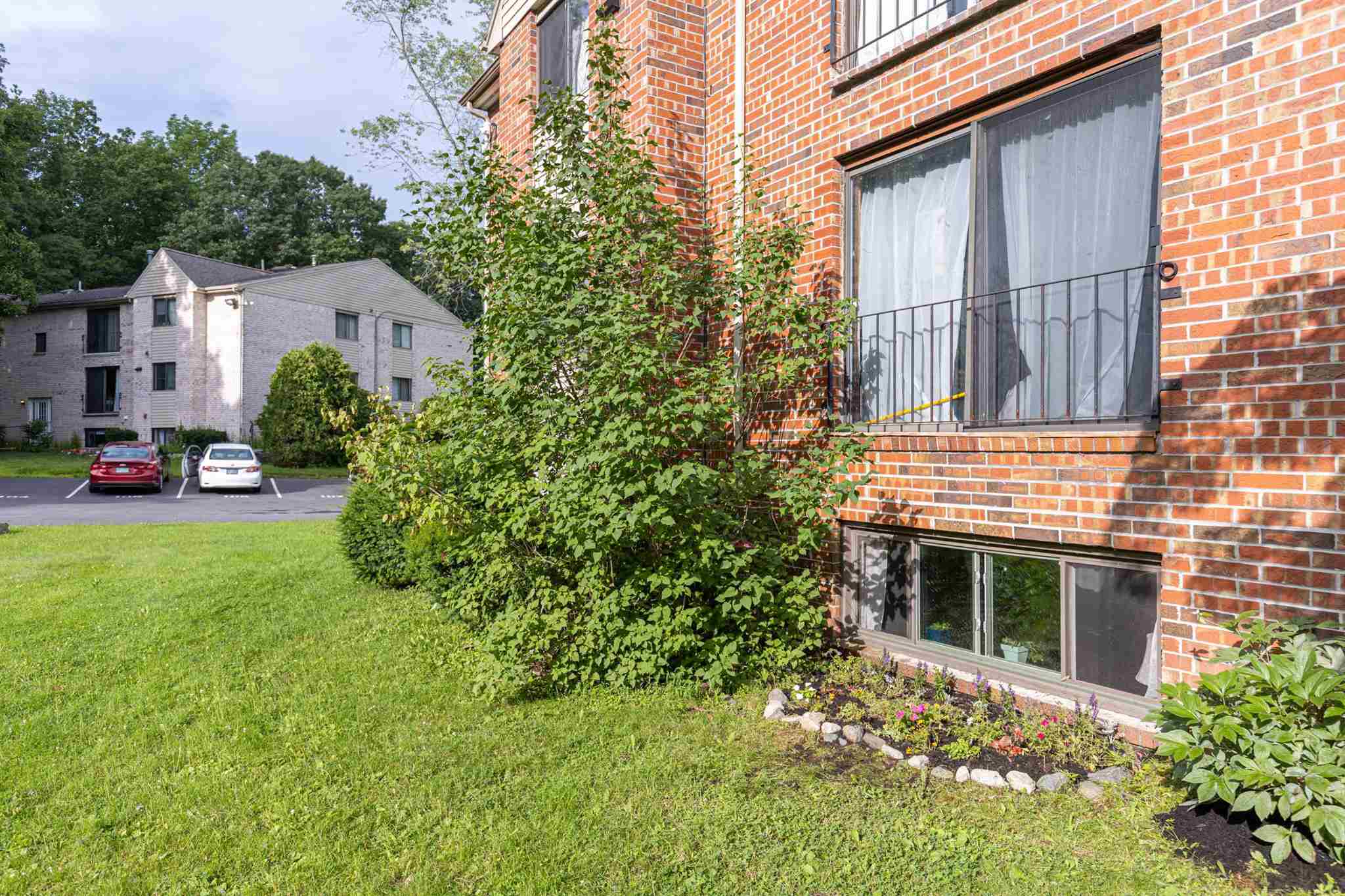 4 Brookside Drive, Unit 4 Exeter, NH 03833 - Photo 33 of 35 Gallery Image 33