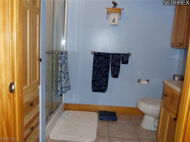 23886 Township Line Road Homeworth, OH 44634 - Photo 14 of 23 Master bath with walk in shower.