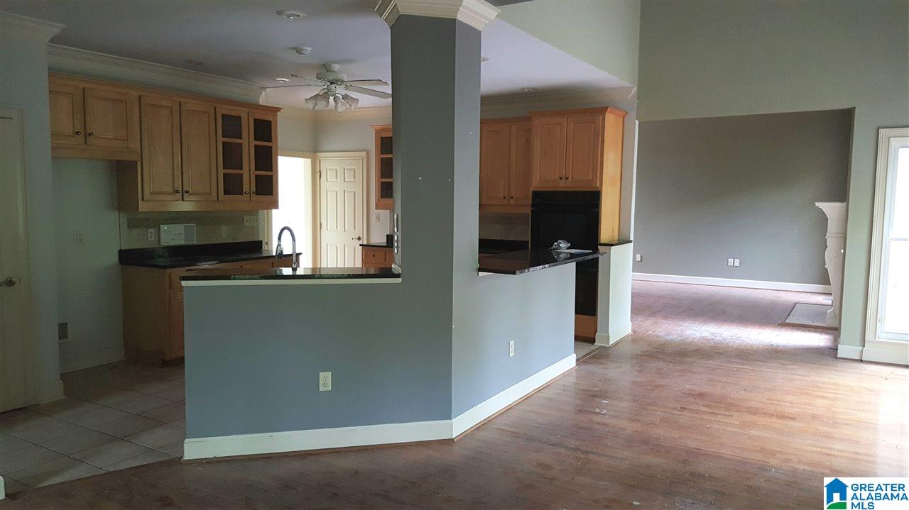 108 Southgate Road Rainbow City, AL 35906 - Photo 5 of 10