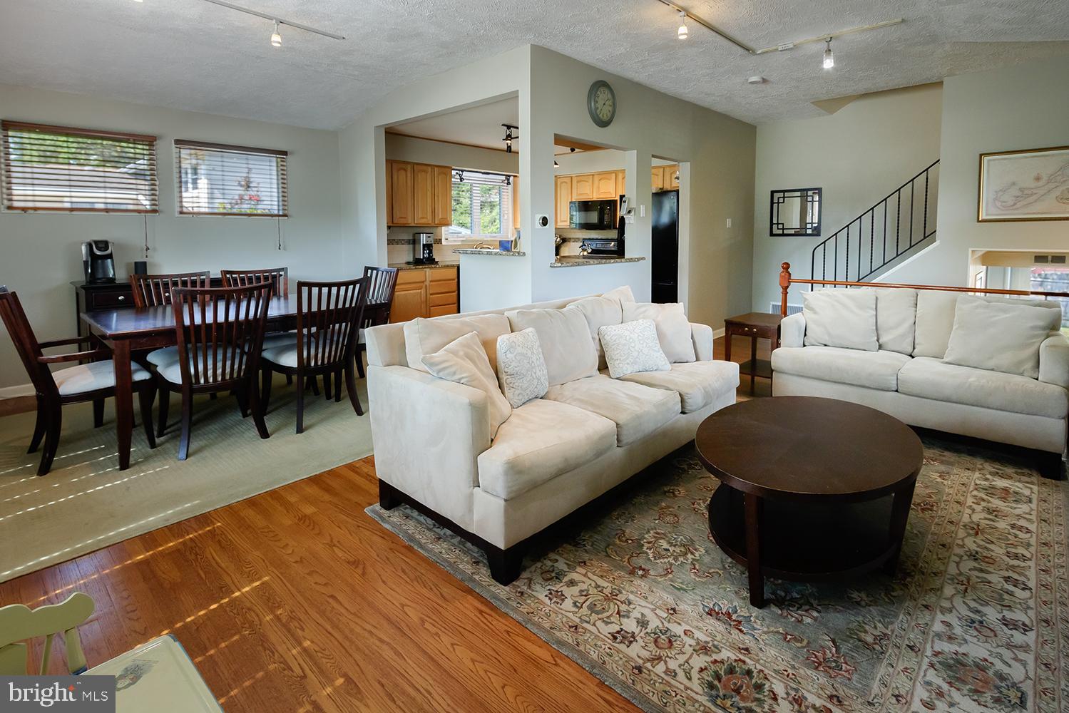 207 Cambridge Road Cherry Hill, NJ 08034 - Photo 7 of 28