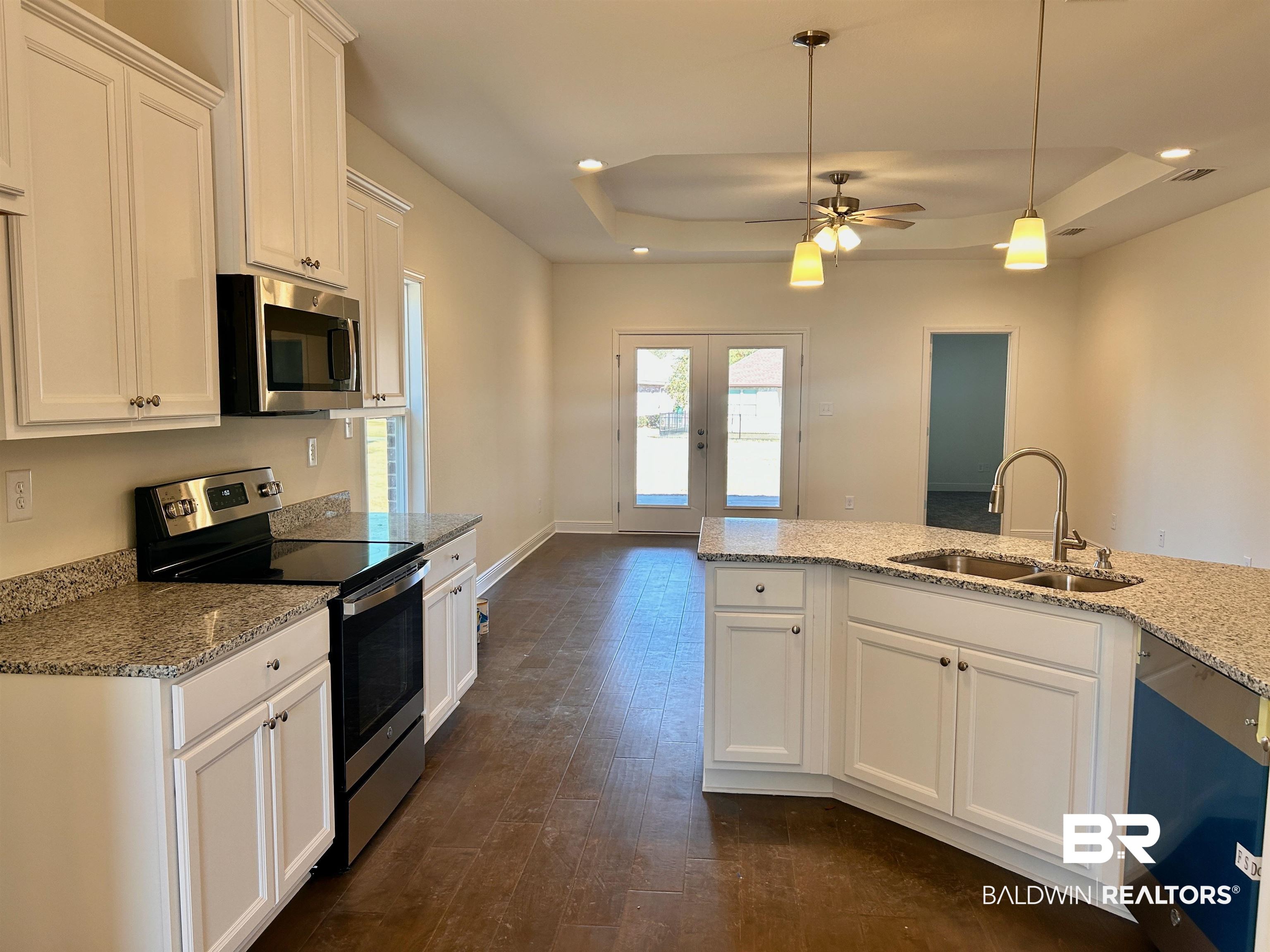 23526 Dundee Circle Foley, AL 36535 - Photo 5 of 9