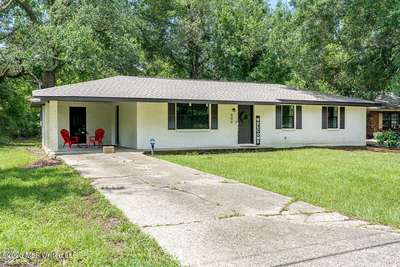 809 Jarrell Street Picayune, MS 39466 - Photo 2 of 41 C2_09610-HDR