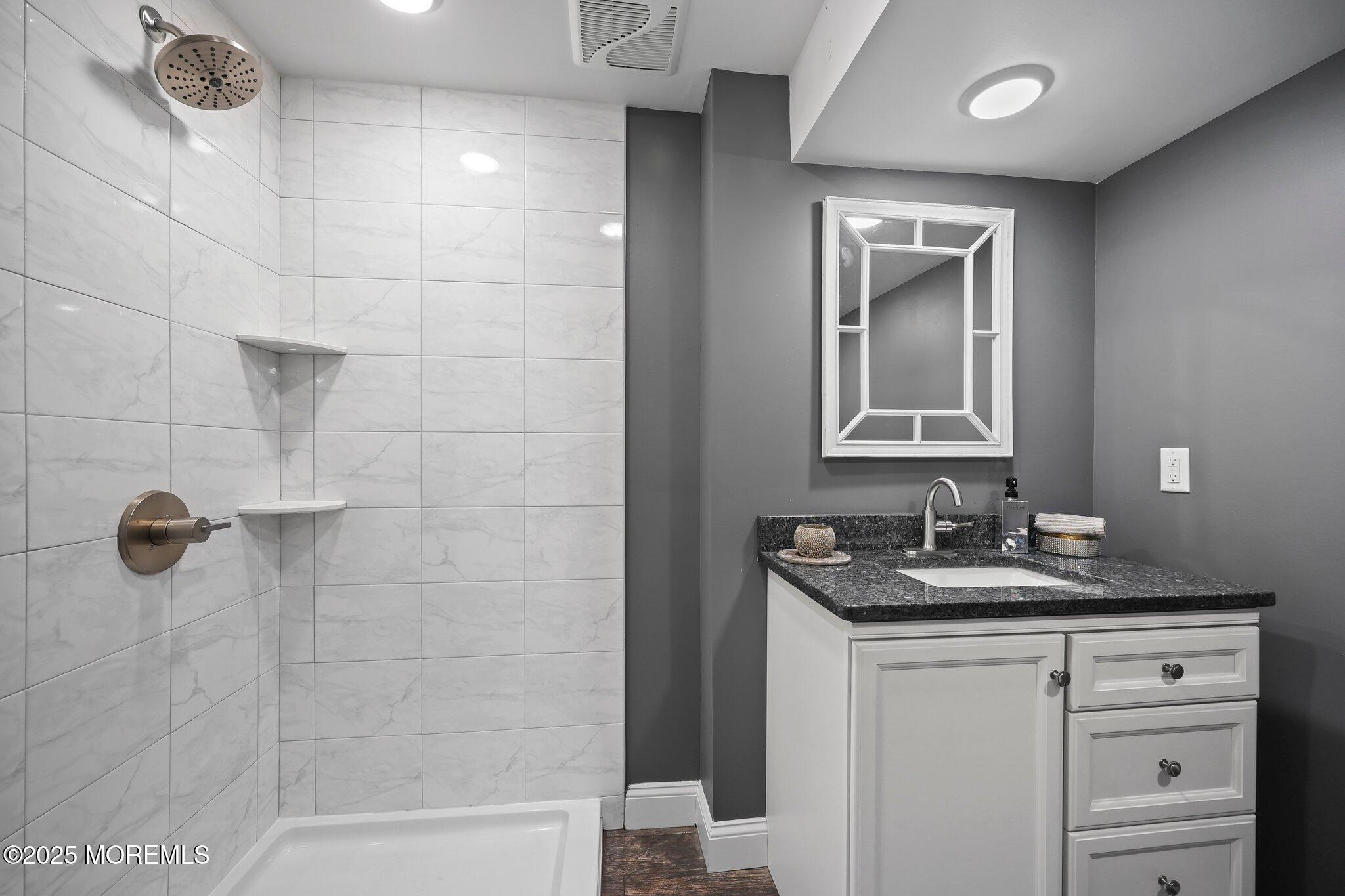 21 Hunt Road Freehold, NJ 07728 - Photo 54 of 84 54-web-or-mls-LPM_4396
