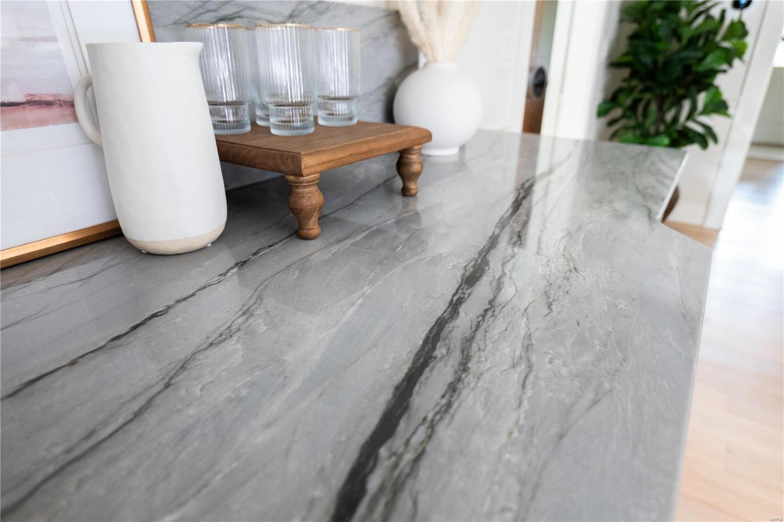 68 Chesterfield Lakes Road Chesterfield, MO 63005 - Photo 17 of 98