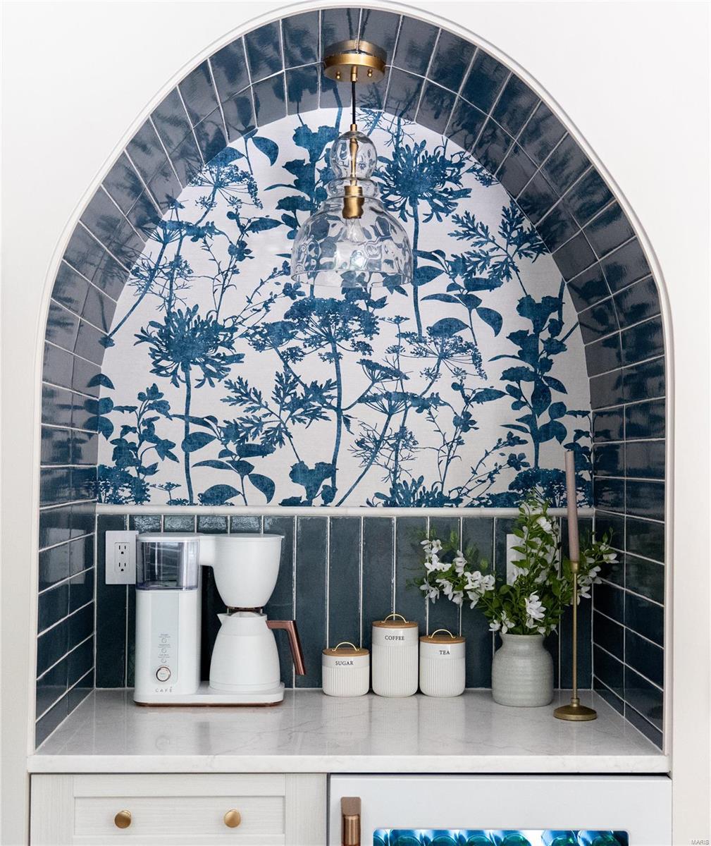 68 Chesterfield Lakes Road Chesterfield, MO 63005 - Photo 20 of 98