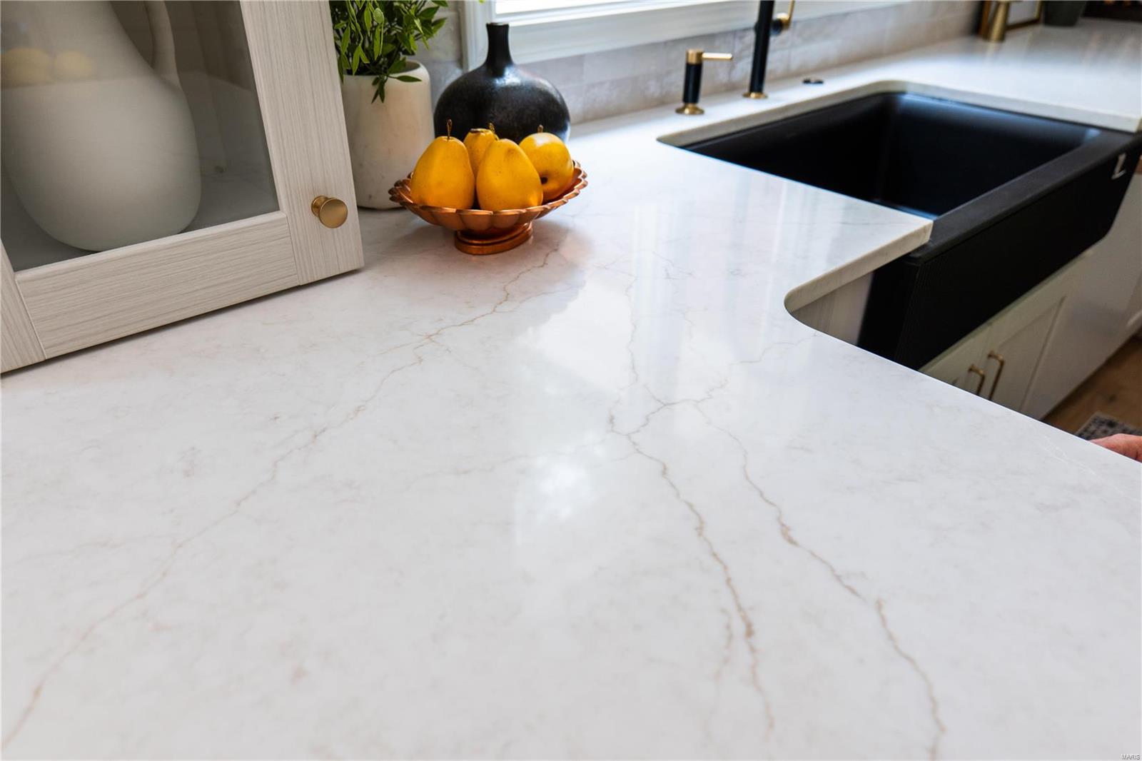 68 Chesterfield Lakes Road Chesterfield, MO 63005 - Photo 22 of 98