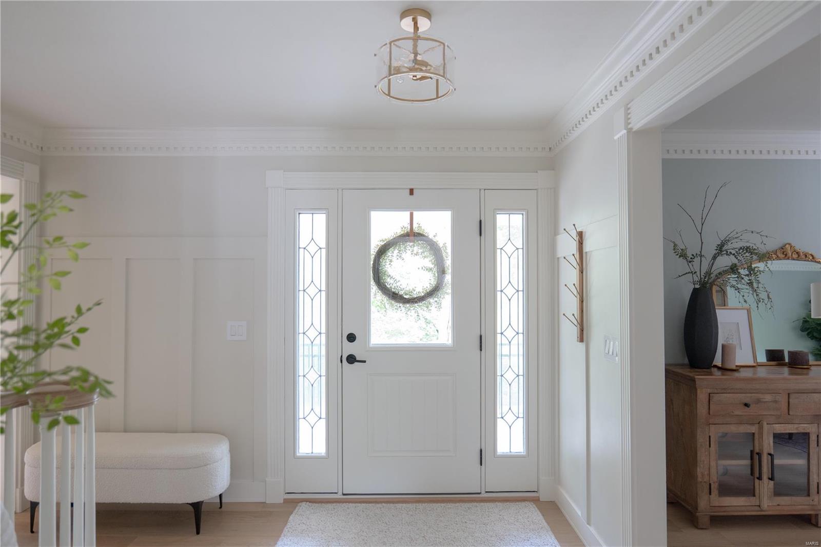 68 Chesterfield Lakes Road Chesterfield, MO 63005 - Photo 6 of 98