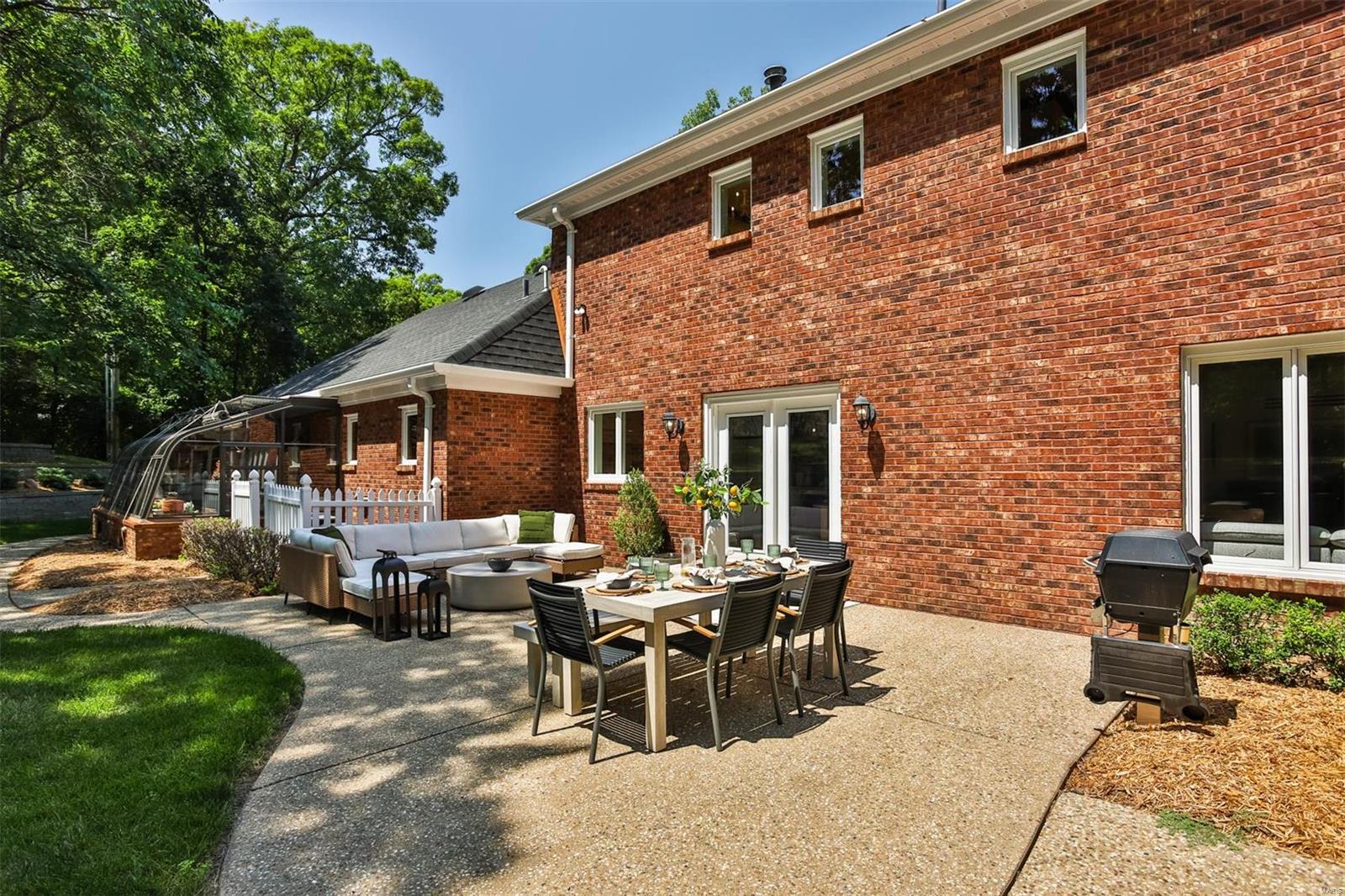 68 Chesterfield Lakes Road Chesterfield, MO 63005 - Photo 83 of 98