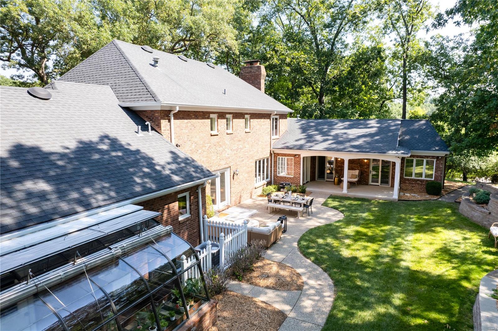 68 Chesterfield Lakes Road Chesterfield, MO 63005 - Photo 93 of 98