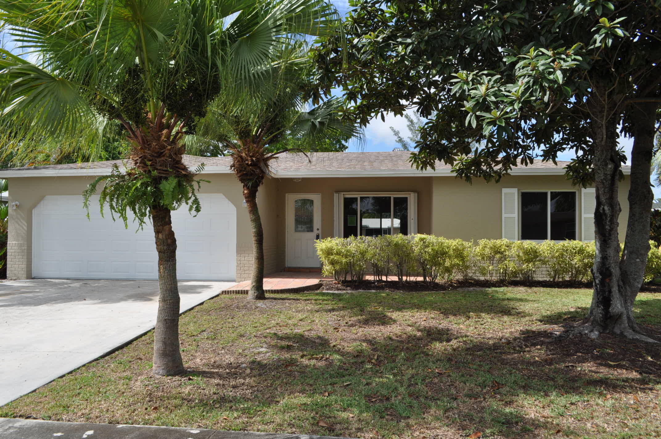 10865 Gable Street Boca Raton, FL 33428 - Photo 1 of 21 DSC_3492
