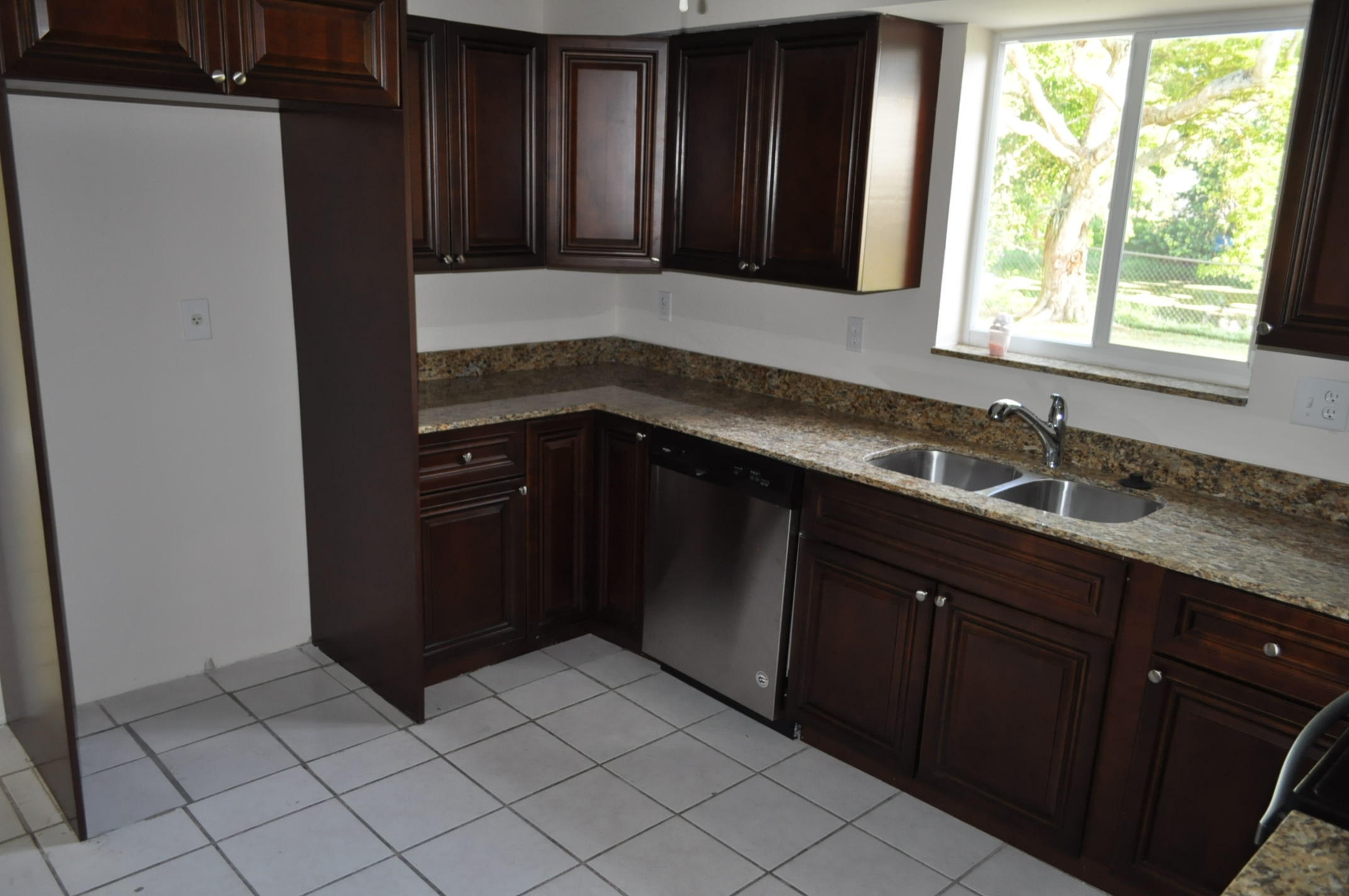 10865 Gable Street Boca Raton, FL 33428 - Photo 18 of 21 Kitchen