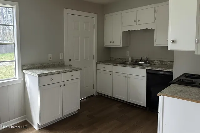 $115,000 | 601 West Hill Drive, Jackson, MS 39209