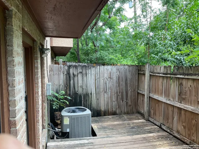 $1,250 | 4903 Ali Avenue, Unit 3, San Antonio, TX 78229