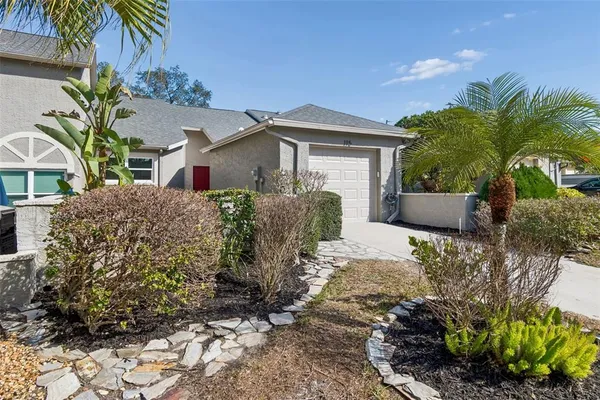 $334,999 | 115 Steeplechase Lane, Palm Harbor, FL 34684