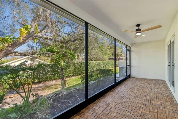 $334,999 | 115 Steeplechase Lane, Palm Harbor, FL 34684