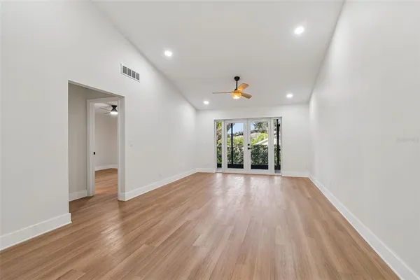 $334,999 | 115 Steeplechase Lane, Palm Harbor, FL 34684