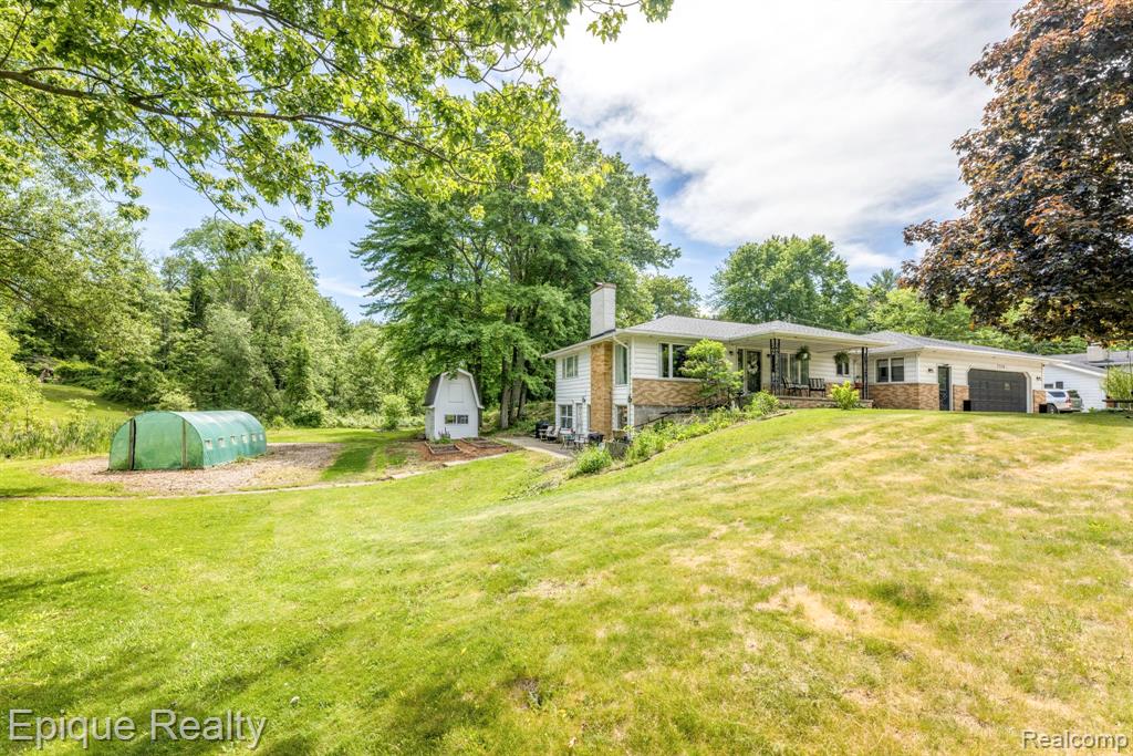 3750 Parker Road Fort Gratiot, MI 48059 - Photo 11 of 41