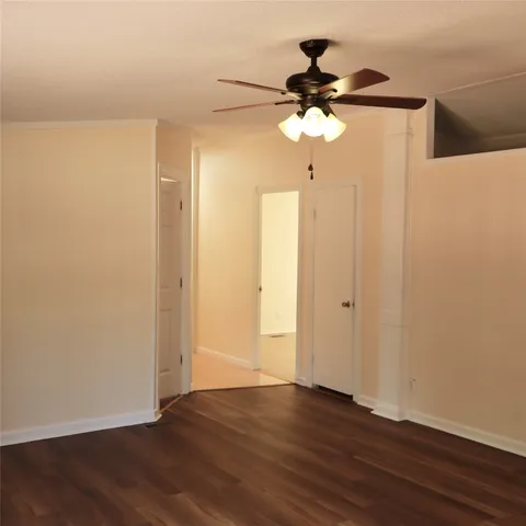 $2,100 | 282 Texas Oak Drive, Cedar Creek, TX 78612