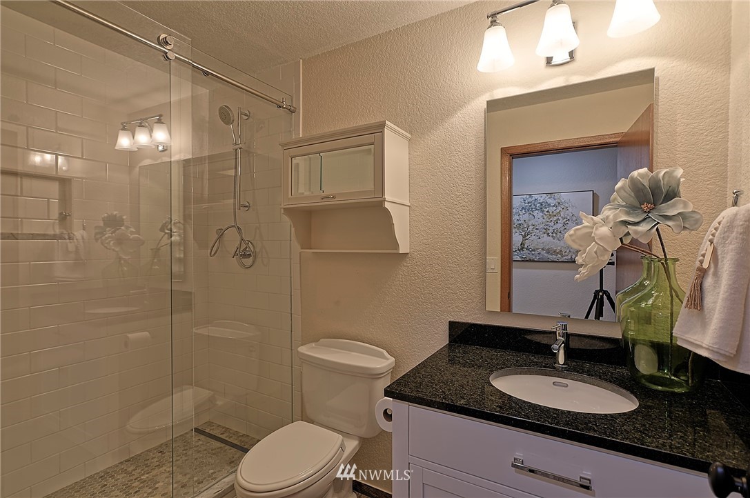 18401 High Street Edmonds, WA 98020 - Photo 22 of 33 Gallery Image 22