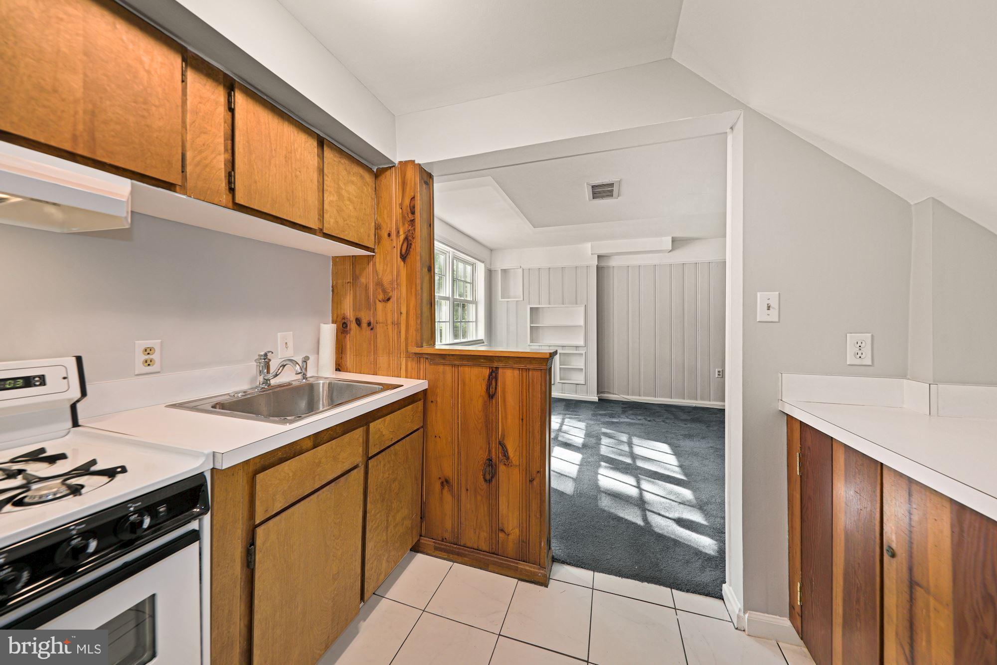 9000 Walden Road Silver Spring, MD 20901 - Photo 31 of 59 Basement Kitchenette