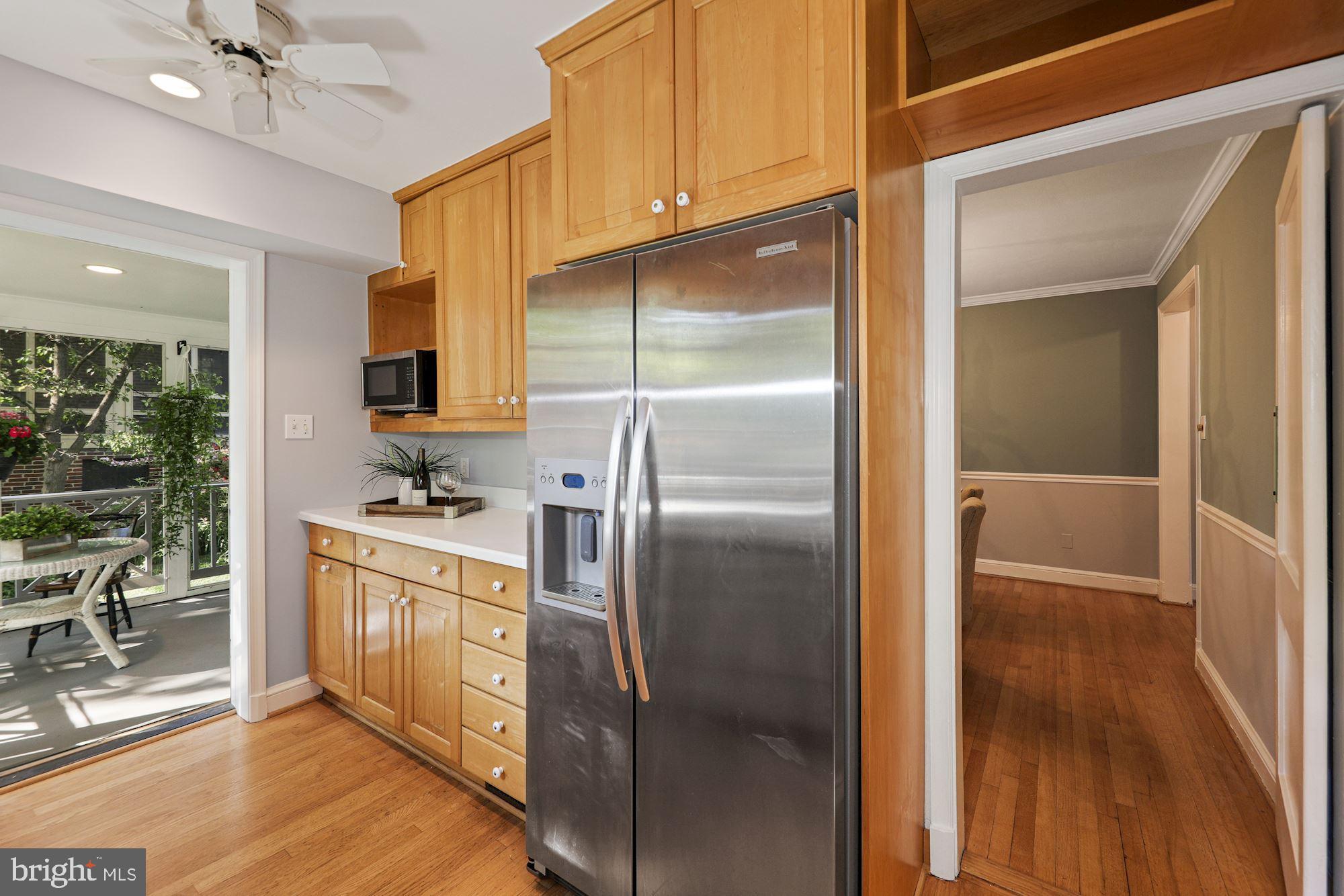 9000 Walden Road Silver Spring, MD 20901 - Photo 9 of 59 Kitchen