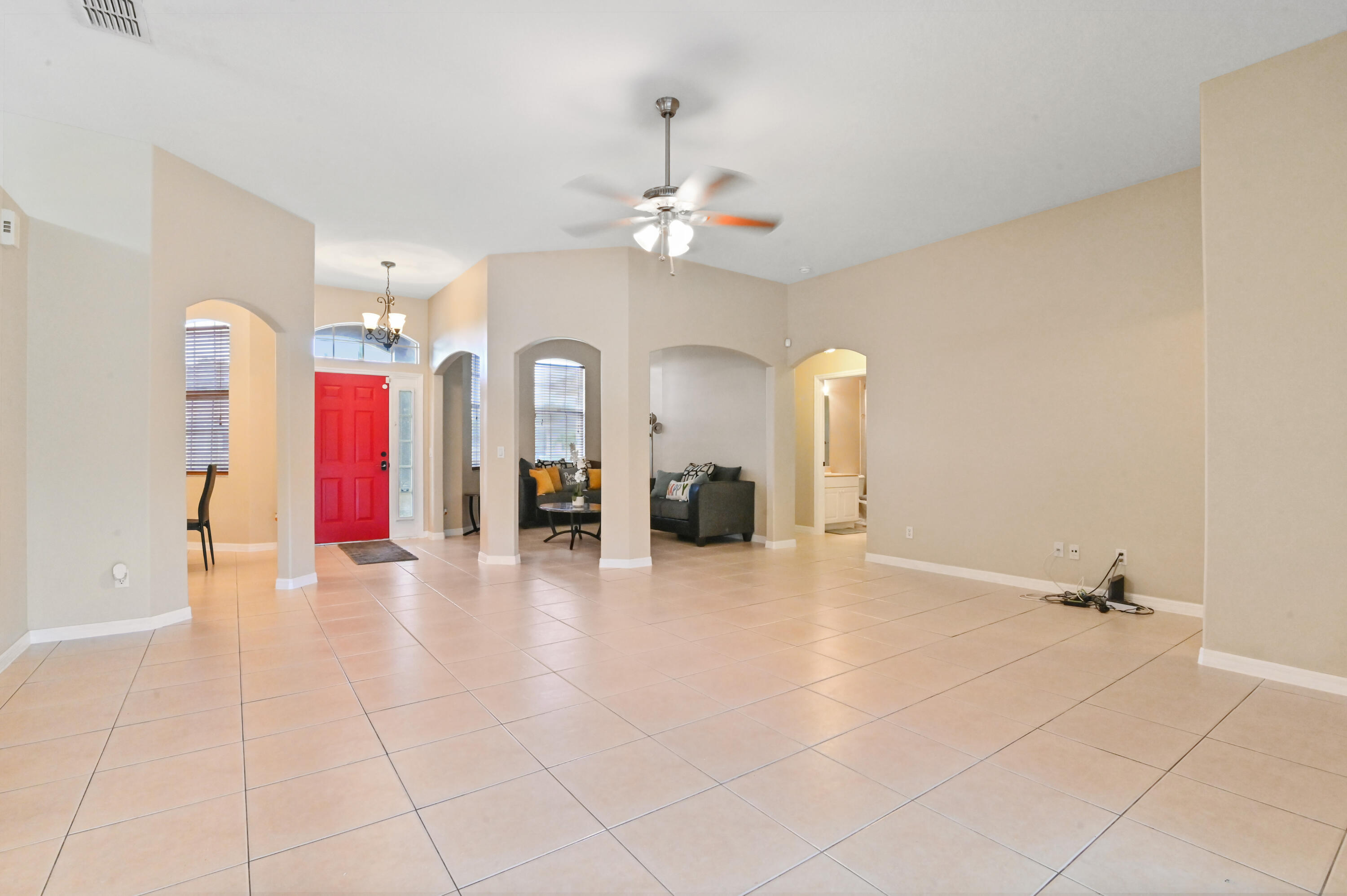 602 Southwest McCall Road Port St. Lucie, FL 34953 - Photo 11 of 33 11 Living Room 07