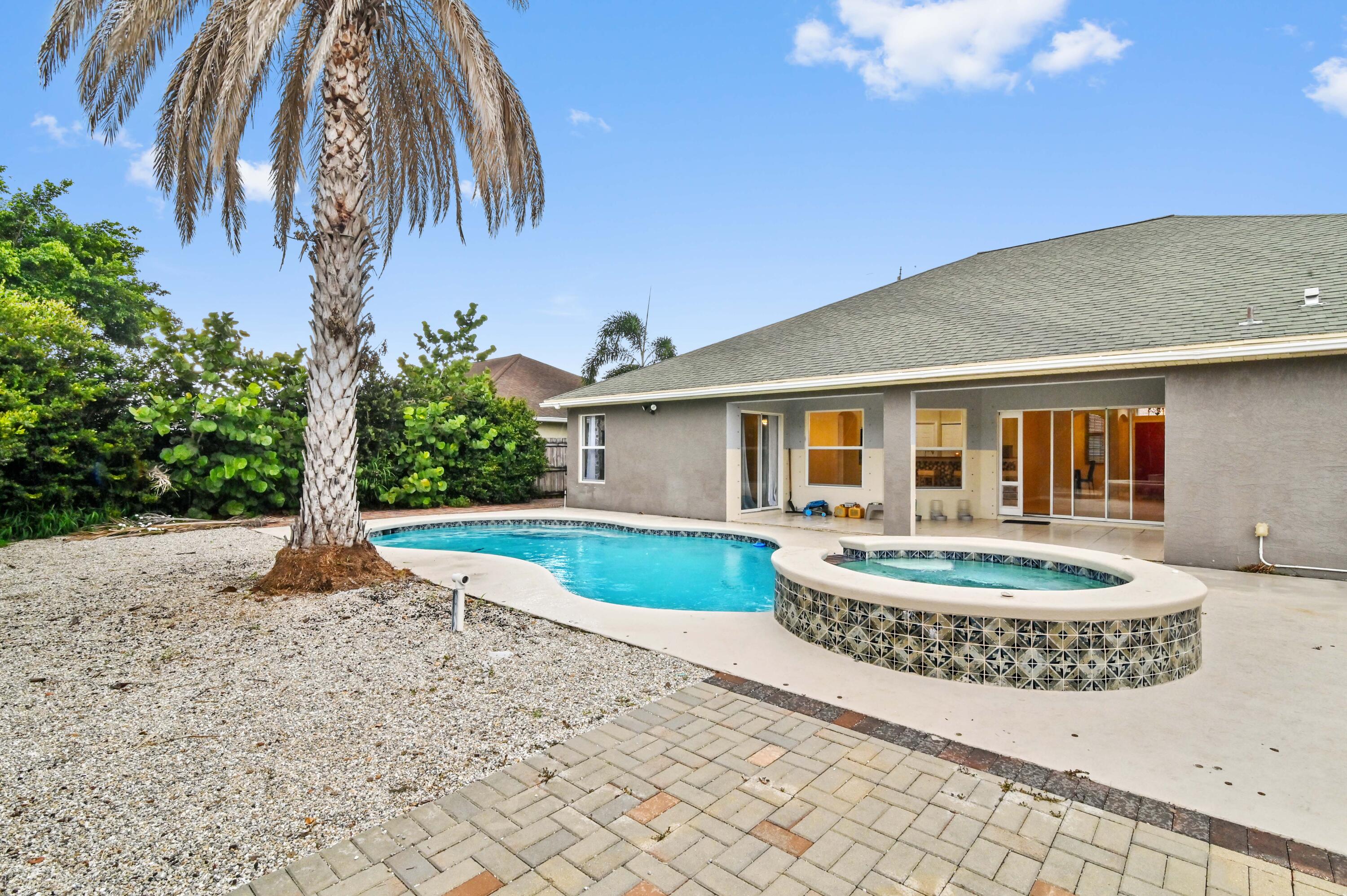 602 Southwest McCall Road Port St. Lucie, FL 34953 - Photo 29 of 33 29 pool 03