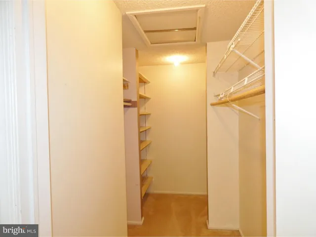 $2,200 | 12 Holly Court, Trenton, NJ 08619