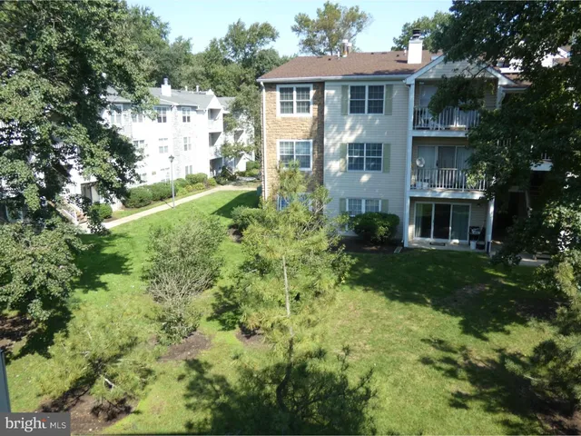 $2,200 | 12 Holly Court, Trenton, NJ 08619