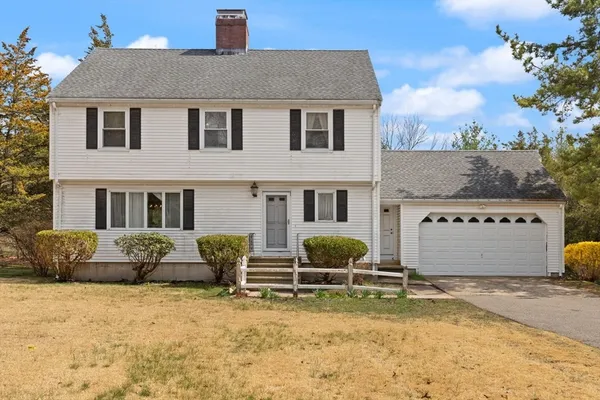 $1,500,000 | 726 Blue Hill Avenue, Milton, MA 02186