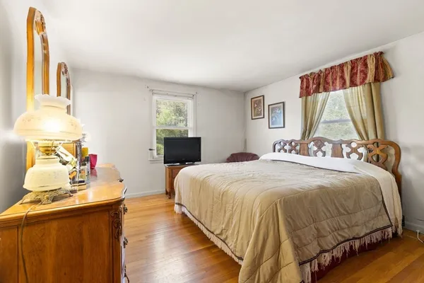 $1,500,000 | 726 Blue Hill Avenue, Milton, MA 02186