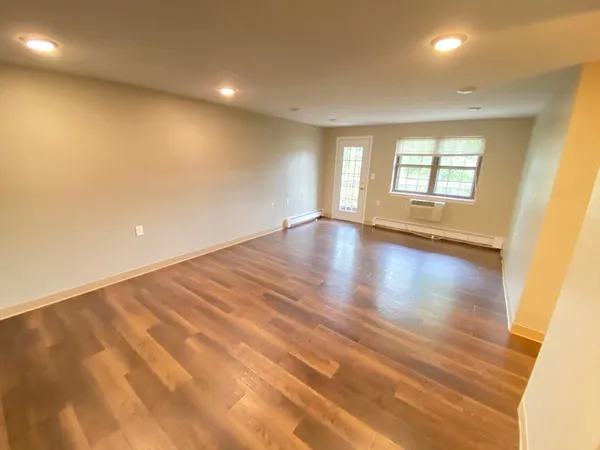 $2,900 | 757 Highland Avenue, Unit 219N, Needham, MA 02494