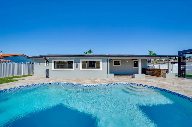 $899,995 | 11800 Southwest 35th Street, Miami, FL 33175