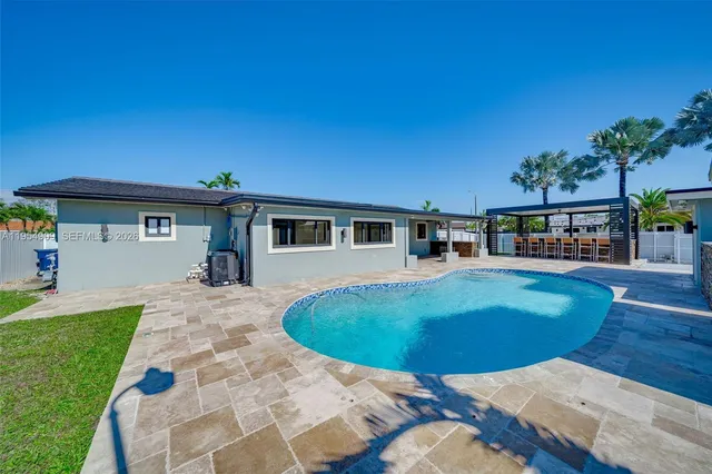 $899,995 | 11800 Southwest 35th Street, Miami, FL 33175