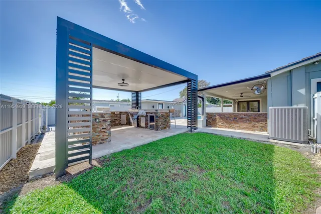 $899,995 | 11800 Southwest 35th Street, Miami, FL 33175