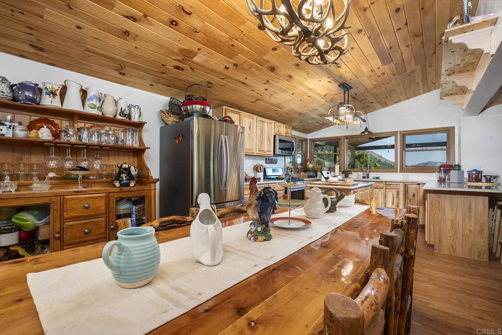 1315 Farmer Road Julian, CA 92036 - Photo 17 of 74