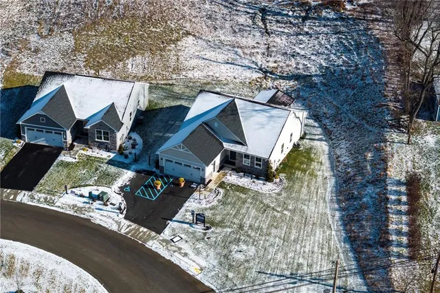 $419,900 | 10 Maple Hill, Washington, PA 15301