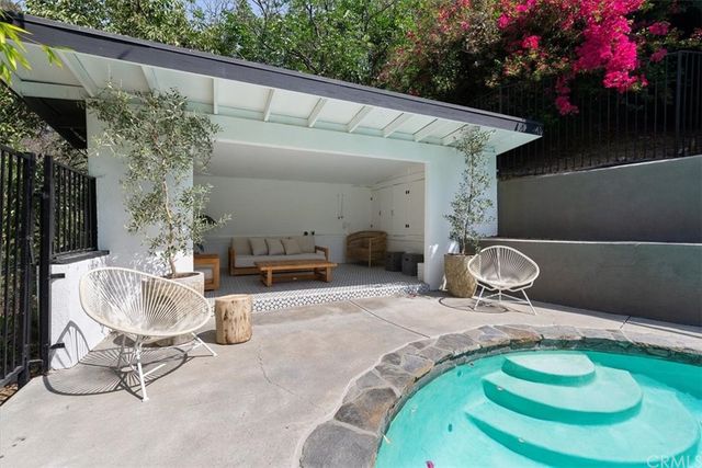 $2,070,000 | 4036 Glenalbyn Drive, Los Angeles, CA 90065