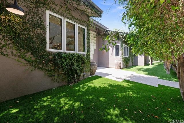 $2,070,000 | 4036 Glenalbyn Drive, Los Angeles, CA 90065