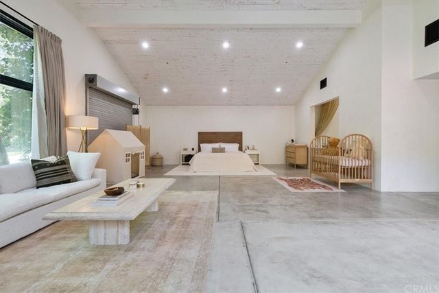 $2,070,000 | 4036 Glenalbyn Drive, Los Angeles, CA 90065