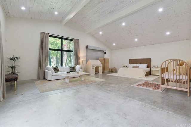 $2,070,000 | 4036 Glenalbyn Drive, Los Angeles, CA 90065