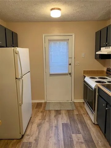 $1,700 | 1235 Riverside Drive, Unit H1, Gainesville, GA 30501