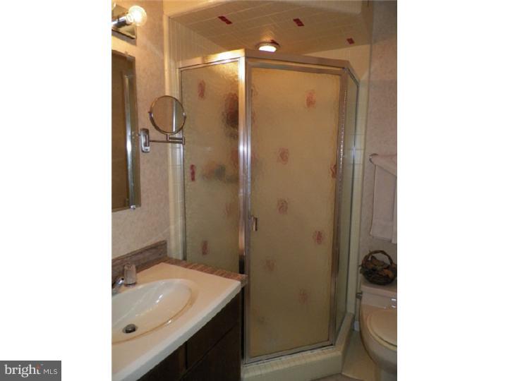 151 Glover Road Mullica Hill, NJ 08062 - Photo 14 of 25 Master Bathroom