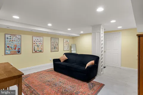 $850,000 | 126 West Gravers Lane, Philadelphia, PA 19118