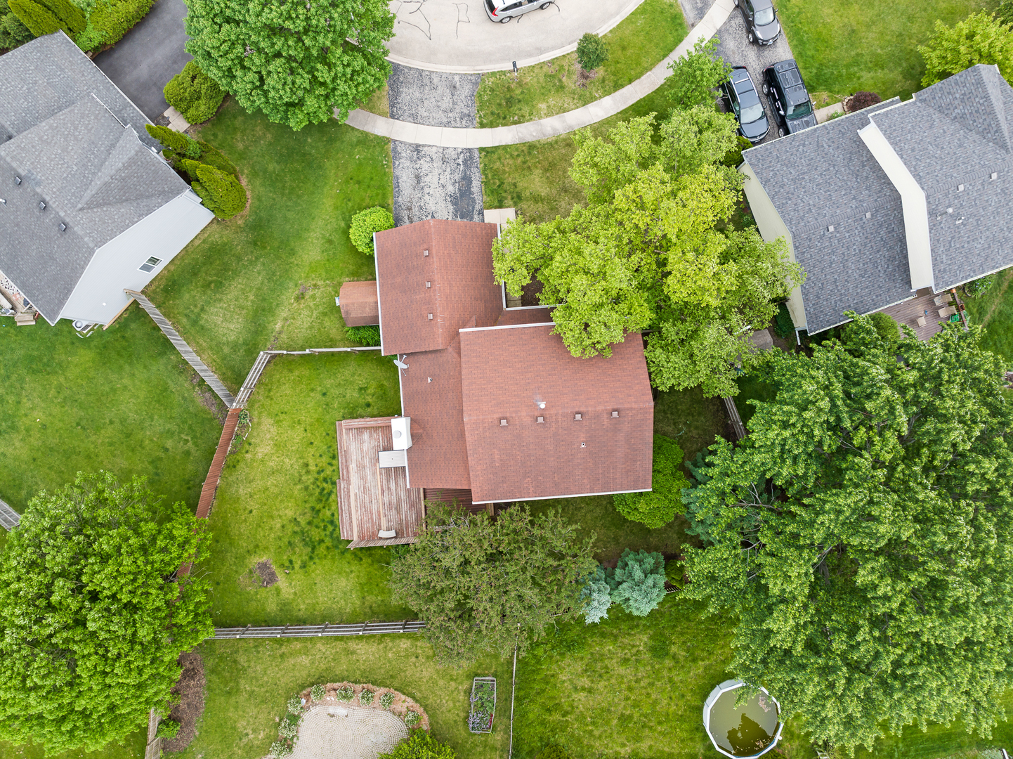2 Buckboard Court Bolingbrook, IL 60490 - Photo 33 of 33 an aerial view of a house