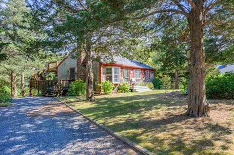 $719,900 | 10 Polly Seabury Way, Eastham, MA 02642