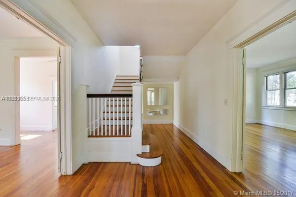 $7,900 | 2000 South Miami Avenue, Miami, FL 33129